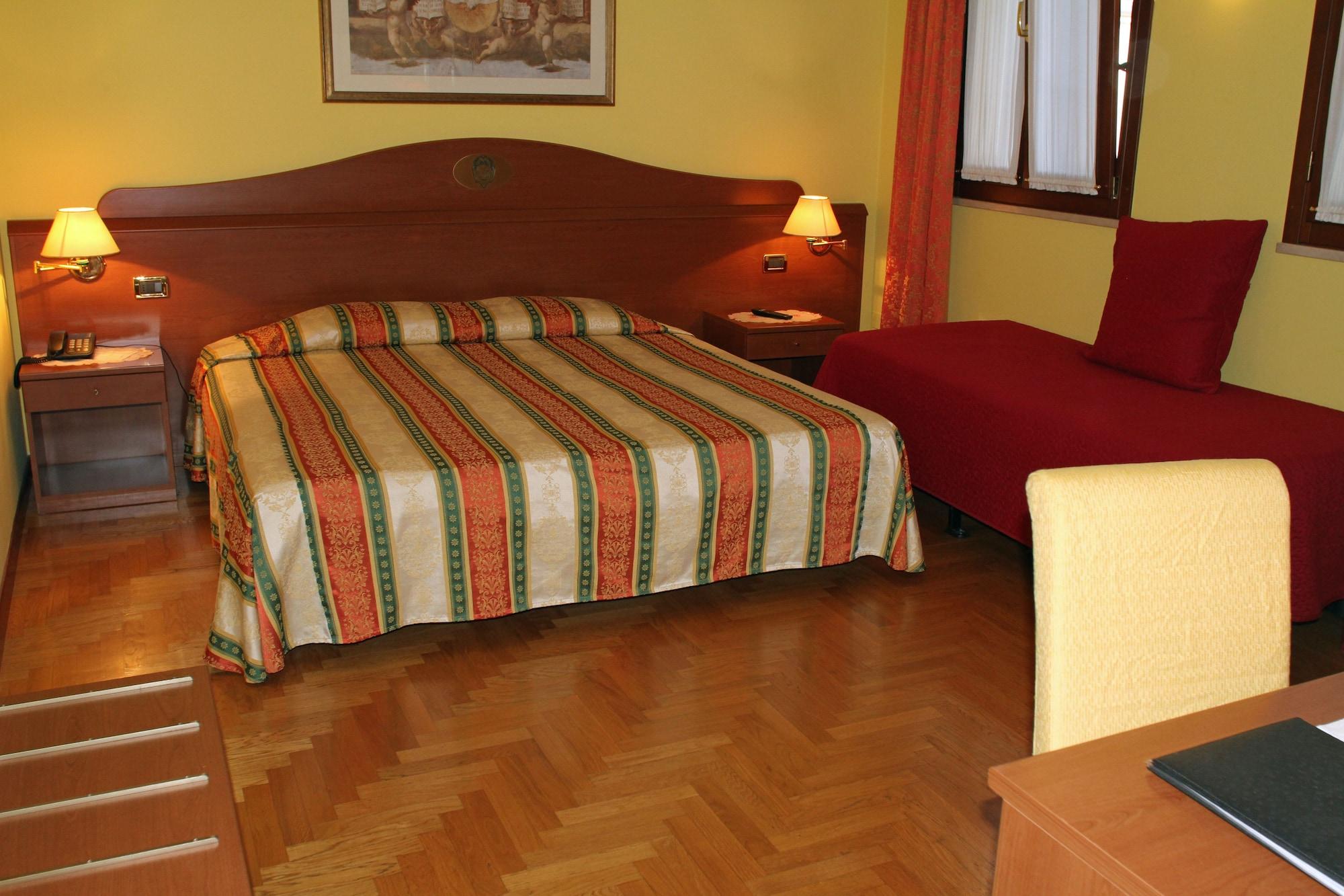 Hotel Antico Moro