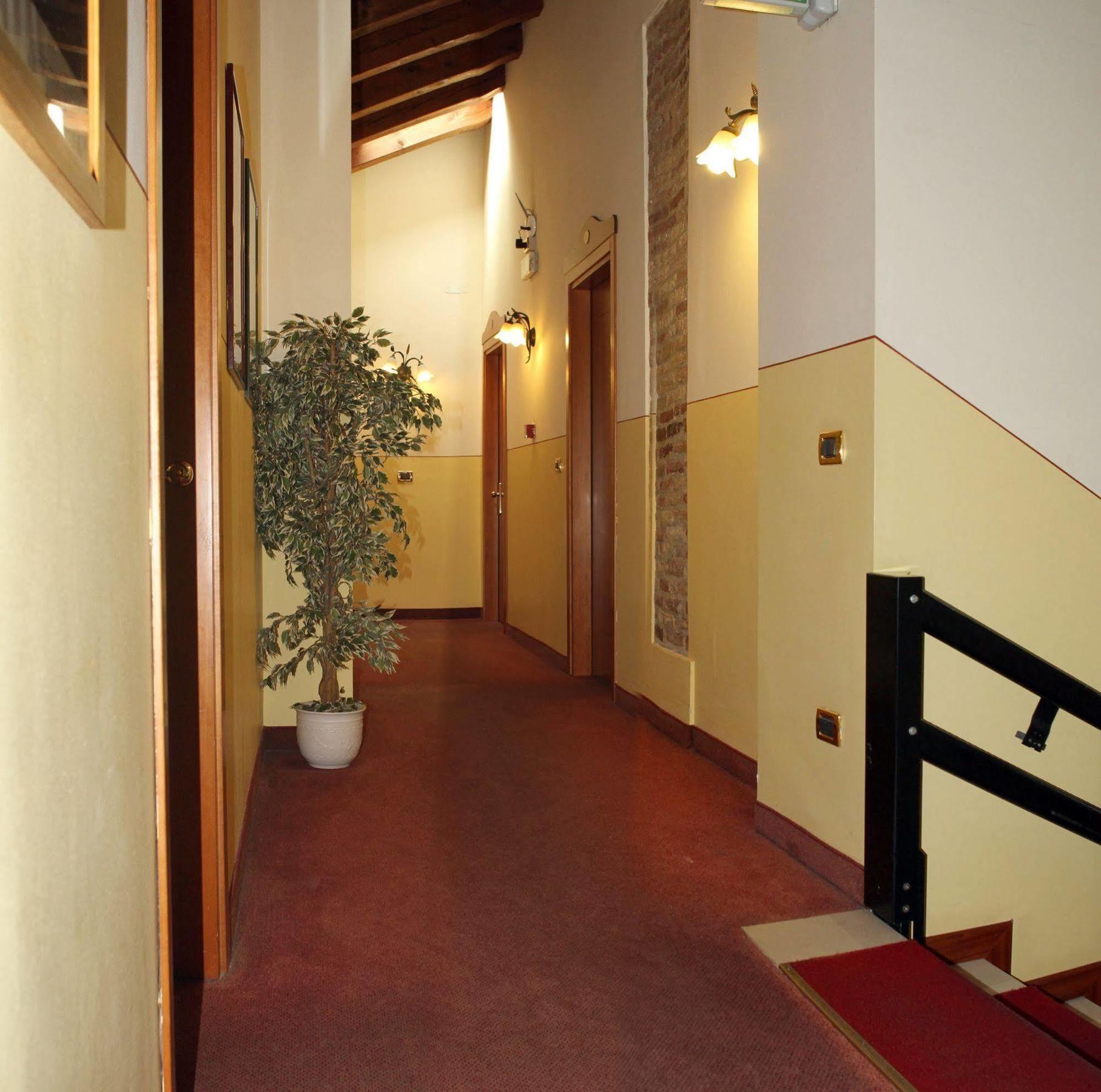 Antico Moro Hotel